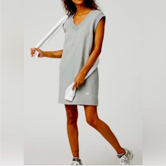 Vuori Gray Sleeveless V-Neck boxy Midi Dress XL - Picture 1 of 10